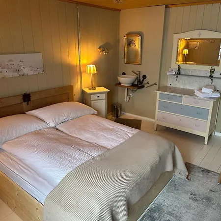 Bed and breakfast Baeren 3*