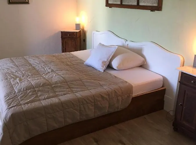 Alojamento de Acomodação e Pequeno-almoço Baeren 3*